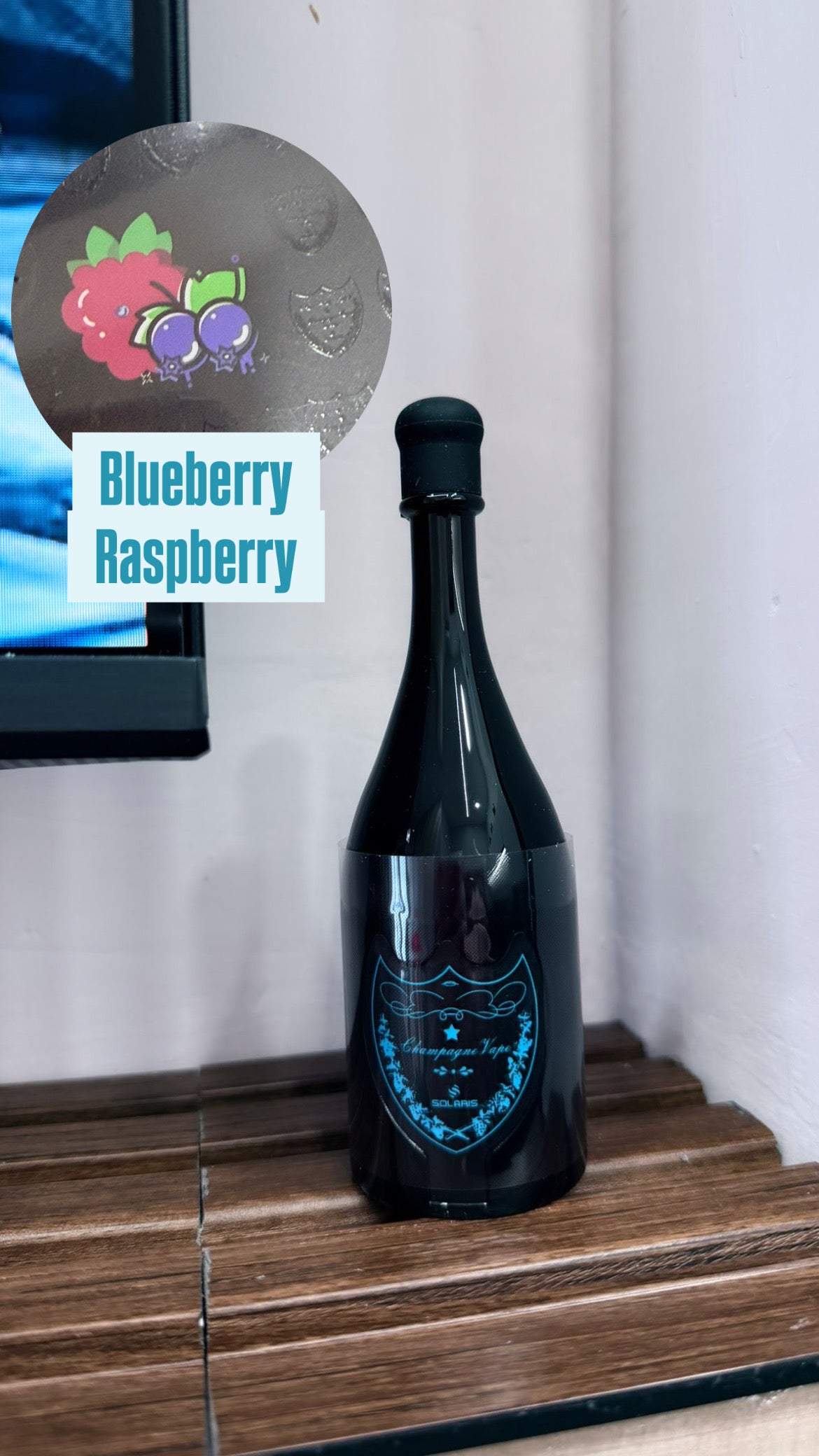 Champagne vape mirtillo e lampone